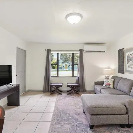 Florida Vacation Rental About 6 Mi To Downtown Orlando